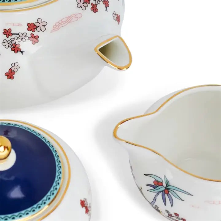 WONDERLUST BLUE PAGODA 3-PIECE TEA SET