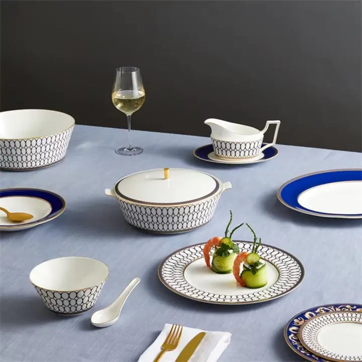 RENAISSANCE GOLD DINNER PLATE